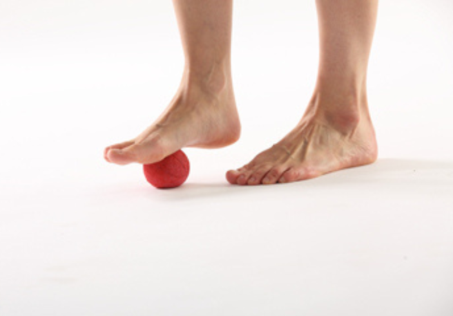 Venen trainieren mit Ballmassage Venen trainieren mit Ballmassage